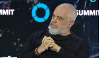  Ε. Ράμα (Αλβανός Πρωθυπουργός): "Οι Ελληνες νομίζετε ότι είστε απόγονοι του Πλάτωνα και του Αριστοτέλη, αλλά δεν είστε"