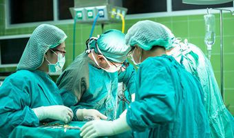 Σε εφαρ­μο­γή η διά­τα­ξη για βαρέα και ανθυγιεινά σε νοσηλευτές και διασώστες