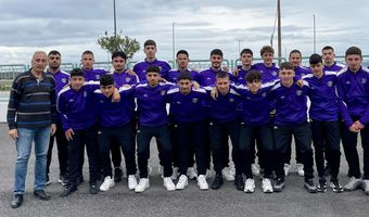 Ευχαριστήριο του Λυκείου Αντιμάχειας για την προσφορά φορμών και τσαντών αποστολής στην ποδοσφαιρική ομάδα