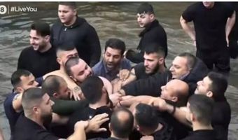 Θεοφάνια στη Φλώρινα: Πιάστηκαν στα χέρια για το ποιος θα πιάσει τον Σταυρό