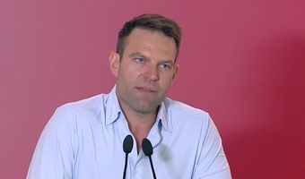 Σ. Κασσελάκης: Υπάρχουν πολλοί gay σε Βουλή και κυβέρνηση που κρύβονται από φόβο για την εικόνα τους