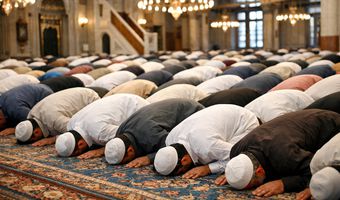 Συνεχίζεται η τουρκική προπαγάνδα περί «δίωξης» μουσουλμάνων σε Ρόδο και Κω 