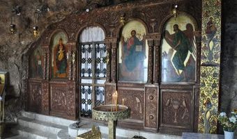 Αυξήσεις από 60% έως και 95% στις αποδοχές του Αρχιεπισκόπου και των Μητροπολιτών φέρνει νομοσχέδιο