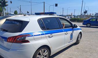 Τροχαίο ατύχημα στα φανάρια του Τιγκακιου