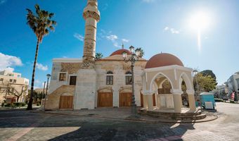 Επετεύχθη “συμβιβασμός” ανάμεσα σε Βακούφ Κω και καταστηματάρχες στο Τέμενος Ντεφτερντάρ  (Πλ. Ελευθερίας)