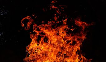 Φωτιά στο Ψαλίδι - Άμεση επέμβαση της Πυροσβεστικής 