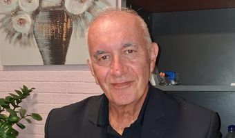 Ο κ. Θ. Καλαμάτας μιλάει για την απόφασή του να συμπορευθεί με την Αφροδίτη Λατινοπούλου (Φωνή Λογικής) 