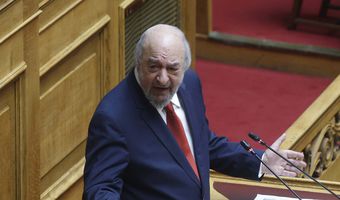 Άτοκα δάνεια για εμπόρους σε Κω και Ρόδο που επλήγησαν από την πυρκαγιά στο «BLUE CARRIER 2» ζητά στη Βουλή ο Γ. Νικητιάδης