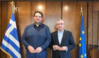 Συνάντηση του Προέδρου της ΕΝΠΕ Γ. Χατζημάρκου με τον Υπουργό Θ. Λιβάνιο για τον νέο Κώδικα Τοπικής Αυτοδιοίκησης