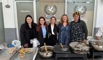 Παραδοσιακοί Λουκουμάδες για το Σεκέρ Μπαϊράμ από τον Σύλλογο Κώων Μουσουλμάνων «Η Αδελφότης»