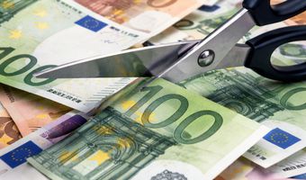 Διαγραφή χρεών ύψους ενός εκατομμυρίου ευρώ για οικογενειακή επιχείρηση στη Ρόδο