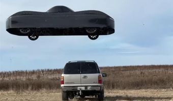 Ξεκινάει η παραγωγή του πρώτου ιπτάμενου αυτοκινήτου στον κόσμο