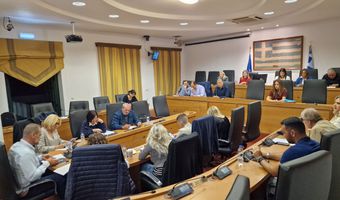 Αντιπαραθέσεις στο Δημ. Σ/λιο Κω για τις ζημιές από τις πλημμύρες, την οικονομική κατάσταση του Δήμου κ.α. (vid)