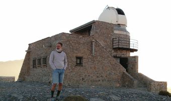 Π. Πετρίδης: Η κρυφή διδασκαλία της αστρονομίας - Μύθοι και άστρα του φθινοπωρινού ουρανού, από την Κασσιόπη ως τον Περσέα