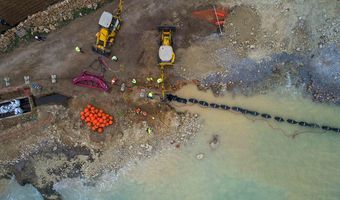 "Στην πρίζα" το 2029 το καλώδιο Κορίνθου και Κω και το 2030 ολόκληρα τα Δωδεκάνησα με έργο που αγγίζει τα 3 δισ. ευρώ