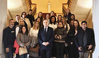 Ευχαριστήριο των γονέων της Στ' τάξης του Δημ. Σχολείου Πυλίου στον κ. Γ. Παππά 