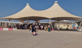 Τουριστικό σκάφος από την Τουρκία με 250 επιβάτες έφτασε με άθλιες συνθήκες στην Κω - Η παρέμβαση του λιμενικού και το «μπράβο» του Β. Κικίλια    