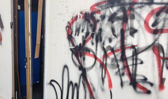 Διαμαρτυρία συμπολίτης μας για τις ταχυδρομικές θυρίδες στο Ζηπάρι