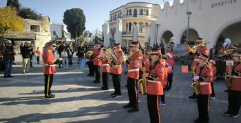 Φιλαρμονική Κώων «Π. Τσακανιάς»: Kάλαντα στις αρχές και στο κέντρο της πόλης την Τετάρτη 31/12