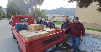 Δεκάδες κιβώτια αγάπης από το Επαρχείο Καλύμνου και τους Παλαιούς Προσκόπους στους κρατούμενους των Φυλακών Κω (video)