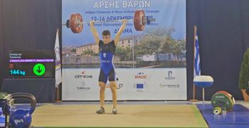 Σάρωσε τα μετάλλια και τα ρεκόρ ο Παναγιώτης Σπύρου στο Πανελλήνιο Πρωτάθλημα άρσης βαρών