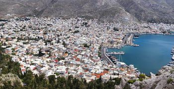 Ακυβέρνητο ιστιοφόρο με εννέα επιβαίνοντες στη θαλάσσια περιοχή μεταξύ Καλύμνου – Κω