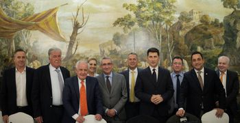  Παγκωακή Αδελφότητα Ρόδου «Η Ρόδος τίμησε τον Νίκο Χασαπόπουλο. Λαμπρή εκδήλωση για το βιβλίο “Τα Αδημοσίευτα”»