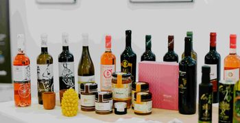 Ανοικτή πρόσκληση σε παραγωγούς του Ν. Αιγαίου για συμμετοχή τους στον Διεθνή Διαγωνισμό Δώρων Γαστρονομίας 2026