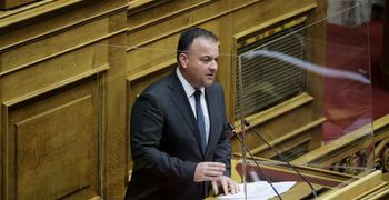 Κοινοβουλευτική παρέμβαση του Γιάννη Παππά για τις χρεώσεις μισθωμάτων αιγιαλού σε επιχειρήσεις