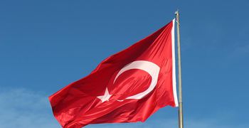 Οι επιπτώσεις της κρίσης στον τουρκικό τουρισμό: Πωλούνται 1.500 ξενοδοχεία υπό το βάρος των χρεών και του κόστους
