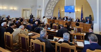 Στο Περιφερειακό Συμβούλιο η κατάργηση του θεσμού των Επάρχων και των Εντεταλμένων Περιφερειακών Συμβούλων 