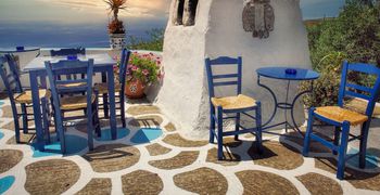 Πώς κινούνται οι κρατήσεις last minute από Γερμανούς - Η Ελλάδα στους top προορισμούς ζήτησης