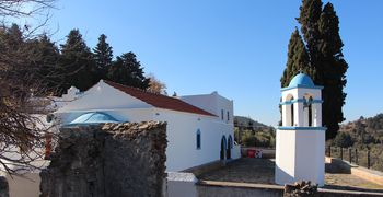 Θεία Λειτουργία στόν Ἅγιο Δημήτριο στίς Χαϊχοῦτες γιά τούς ἀποδήμους