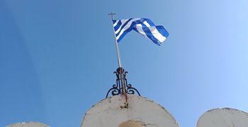 Σ. Χατζηπέτρος: Αλλαγή σημαιών στην Πλ. Ελευθερίας