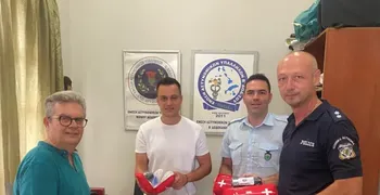 ΦΣΔ: Δωρεά φαρμακευτικού υλικού για τις ανάγκες των περιπολικών οχημάτων της Ένωσης Αστυνομικών Υπαλλήλων Β. Δωδεκανήσου