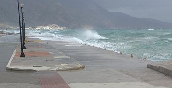 Μέχρι το βράδυ θα επιμείνει η κακοκαιρία στα Δωδεκάνησα - Μέχρι και 8-9 μποφόρ οι άνεμοι στο Αιγαίο