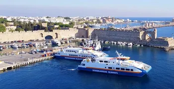 Χωρίς ταχύπλοα τα μικρά νησιά της Δωδεκανήσου με τα δύο καταμαράν της Dodekanisos Seaways εκτός δρομολογίων  