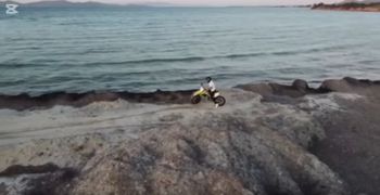 Μ. Γιωργαλλής: Μετέτρεψαν σε πίστα για motocross το λιμάνι Μαστιχαρίου (vid)
