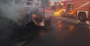 Φωτιά σε φορτηγό στην Κω - Σημαντικές ζημιές στο όχημα 