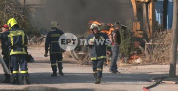 Μεγάλη φωτιά σε εργοστάσιο στον Ασπρόπυργο: 11 εγκαυματίες, οι τρεις διασωληνωμένοι