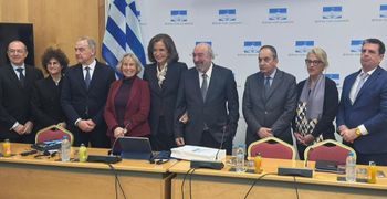 Γ. Νικητιάδης σε Ιταλούς Γερουσιαστές: «Δεν μπορούμε να δεχθούμε drones κατασκευασμένα από Τουρκία -Ιταλία να μας απειλούν»