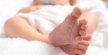 Η ΝΙΣΥΡΟΣ ΑΓΚΑΛΙΑΖΕΙ ΤΟ ΜΕΛΛΟΝ – ΚΑΘΙΕΡΩΝΕΤΑΙ ΕΠΙΔΟΜΑ ΓΕΝΝΗΣΗΣ ΥΨΟΥΣ 3.000 ΕΥΡΩ