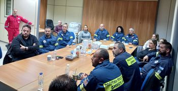 Ενίσχυση του στόλου της Πολιτικής Προστασίας με 2 νέα πυροσβεστικά οχήματα 4x4 (pick up)