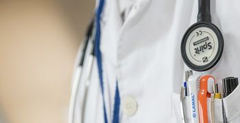 2η ΥΠΕ: Νέα προκήρυξη για 42 θέσεις γιατρών στα Δωδεκάνησα (11 στην Κω)