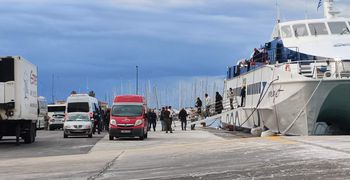 Σάμος: Ανησυχία από τη μεταφορά μεταναστών από την Κρήτη – Συμπτώματα ψώρας καταγγέλλει η Ένωση Συνοριοφυλάκων Σάμου