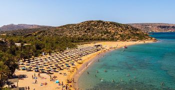 Αναληθείς οι ισχυρισμοί δόμησης στα 25 μέτρα από τη θάλασσα, λέει το υπουργείο Περιβάλλοντος – Τι αναφέρει το νέο ΕΧΣ Τουρισμού    