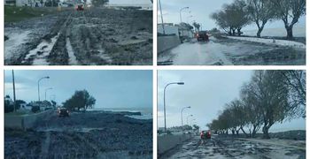 Προβλήματα στον παραλιακό δρόμο στο Τιγκάκι – Γέμισε φύκια και άμμο