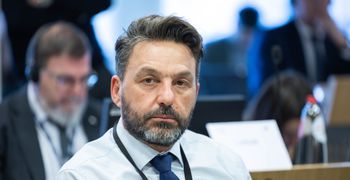 Η φωνή των μικρών νησιών στην Ευρώπη: Παρέμβαση του δημάρχου Χάλκης στις Βρυξέλλες