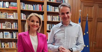 Συνάντηση της κ. Μίκας Ιατρίδη με τον Πρωθυπουργό στο Μέγαρο Μαξίμου