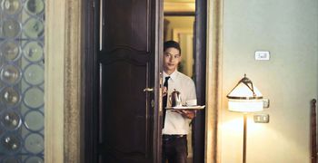 Ανατροπές για τους μετακλητούς εργαζόμενους από τρίτες χώρες  